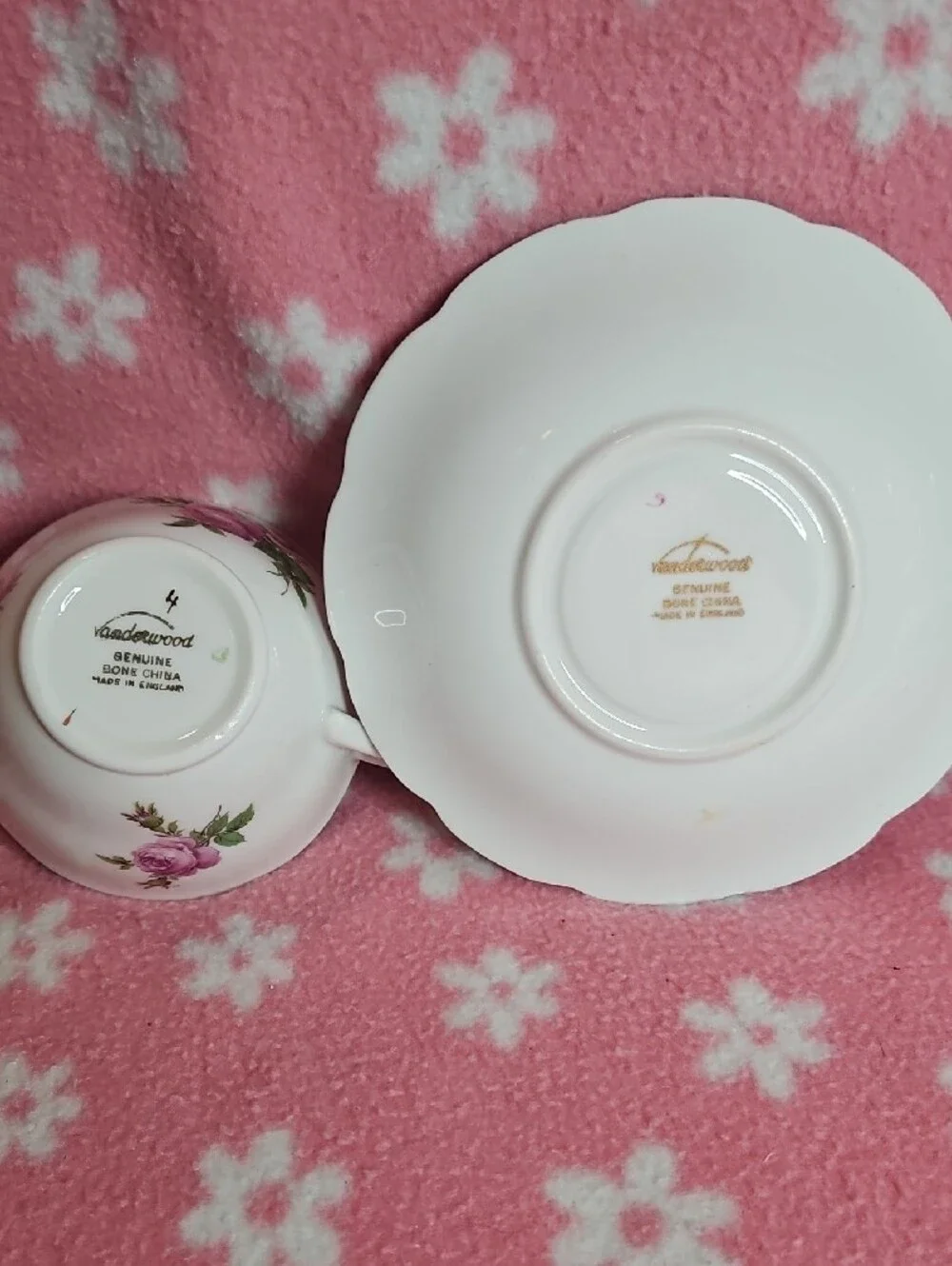 N/A elegant porcelain